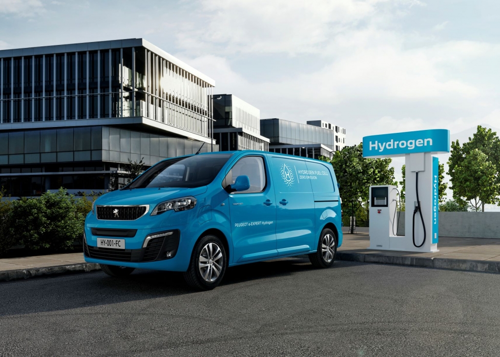 Augančioje Europos elektrinių furgonų rinkoje „Peugeot“ įžvelgia didžiulį potencialą